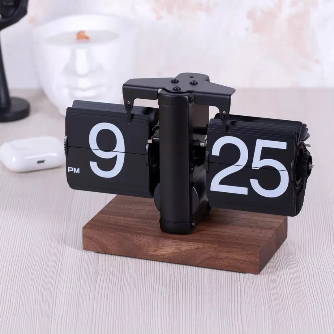 Raxiva-horloge vintage flip l elegance du temps