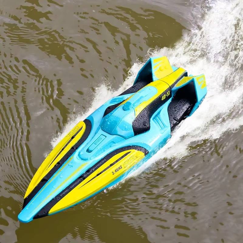 Raxiva-rc high speed boat